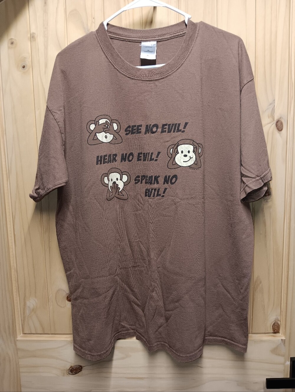 Graphic Tee 'See No Evil' Monkey